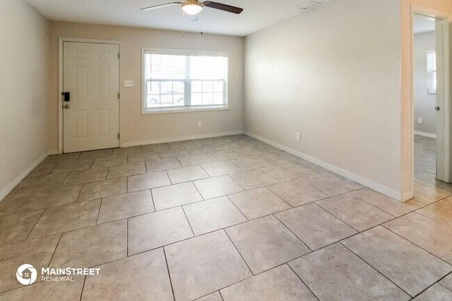 Foto del edificio - 2912 E 99th Ave, Tampa, FL 33612