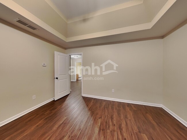 Building Photo - 243 Ascott Ln