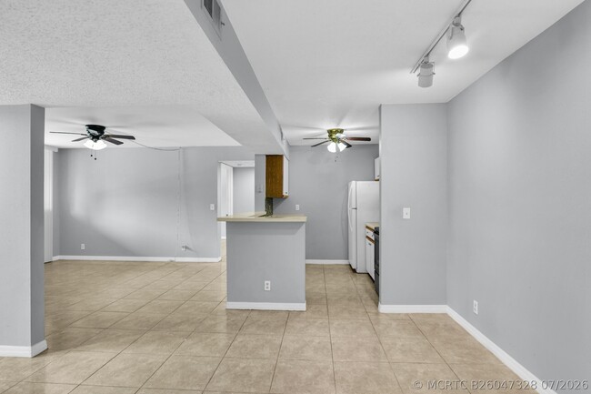 Building Photo - 3995 W McNab Rd