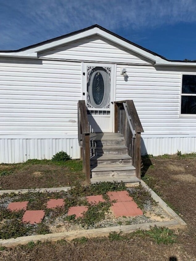 1031 Champion Ferry Rd, Gaffney, SC 29341 House Rental in Gaffney, SC