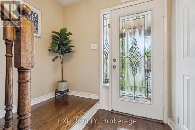 Building Photo - 456 Bartholomew Dr