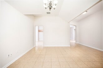 Building Photo - 17719 Dusty Patty Ct
