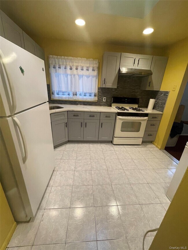 Foto del edificio - 257-20 148th Ave