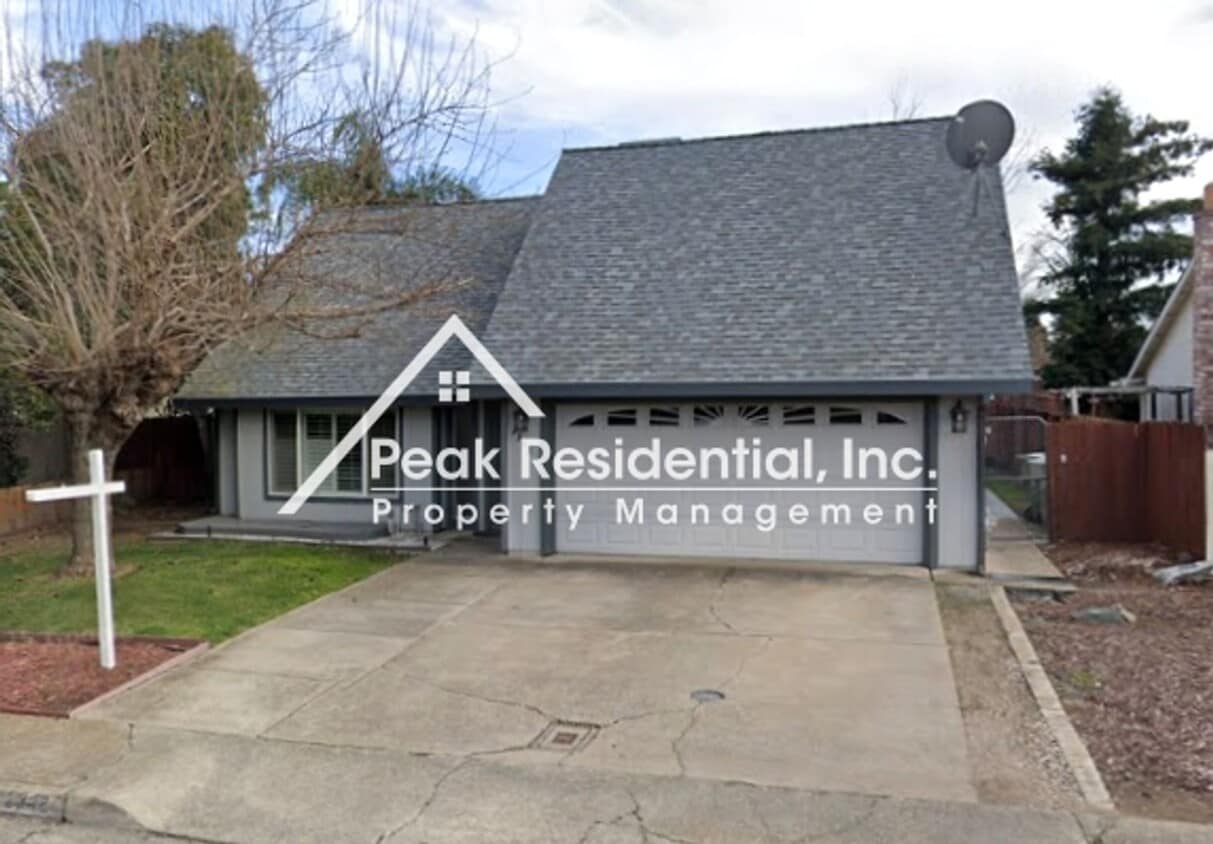 Foto principal - Updated 4bd/2.5ba Rocklin House