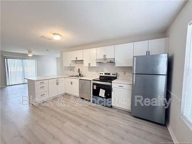 Building Photo - 4079 Professional Dr