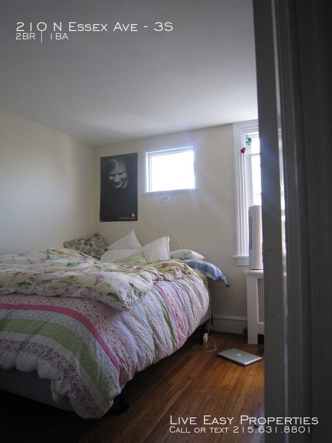 Foto del edificio - 210 N Essex Ave