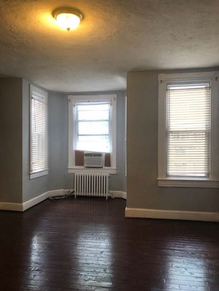 Building Photo - 217 K St NE