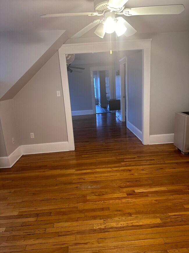 112 Bonney St Unit Bonney Street 3, New Bedford, MA 02740 Apartments