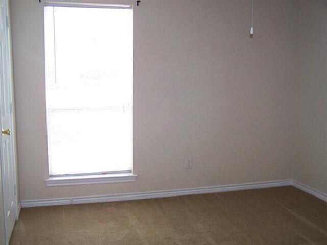  - 1750 Woodland Pl