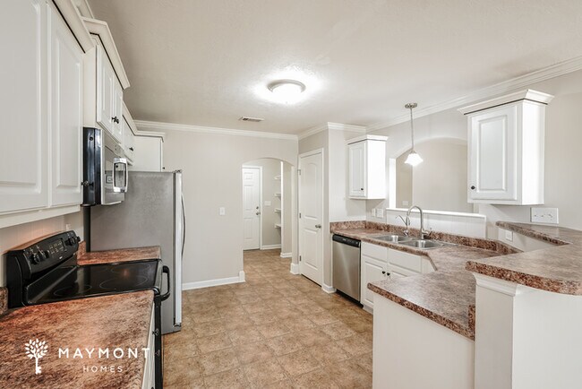 Building Photo - 3114 Alexandria Dr