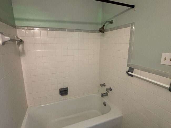 Foto del edificio - 5505 Sun Harbor Rd