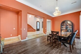 Building Photo - 6 Holly Tree Ct