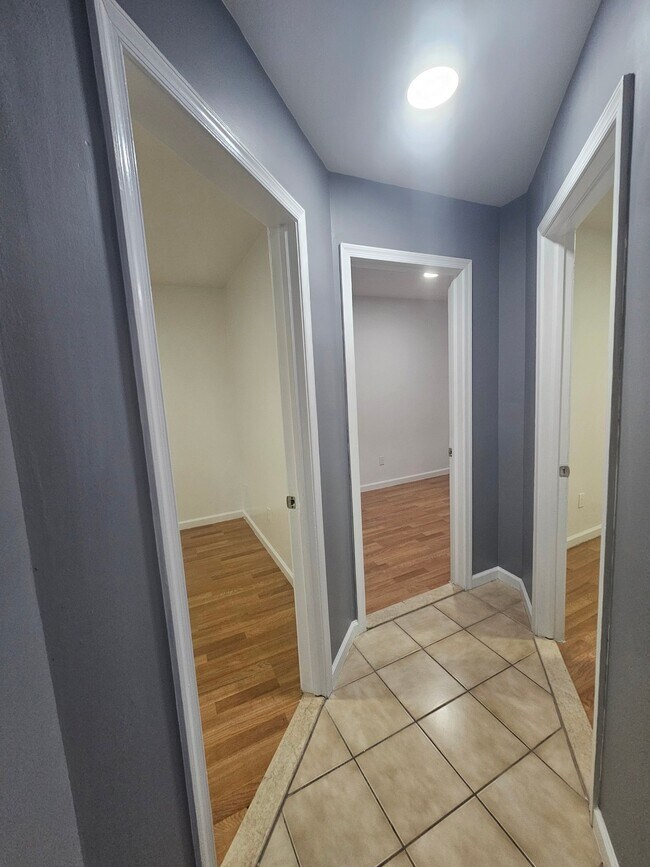 Foto del edificio - 552 E 24th St