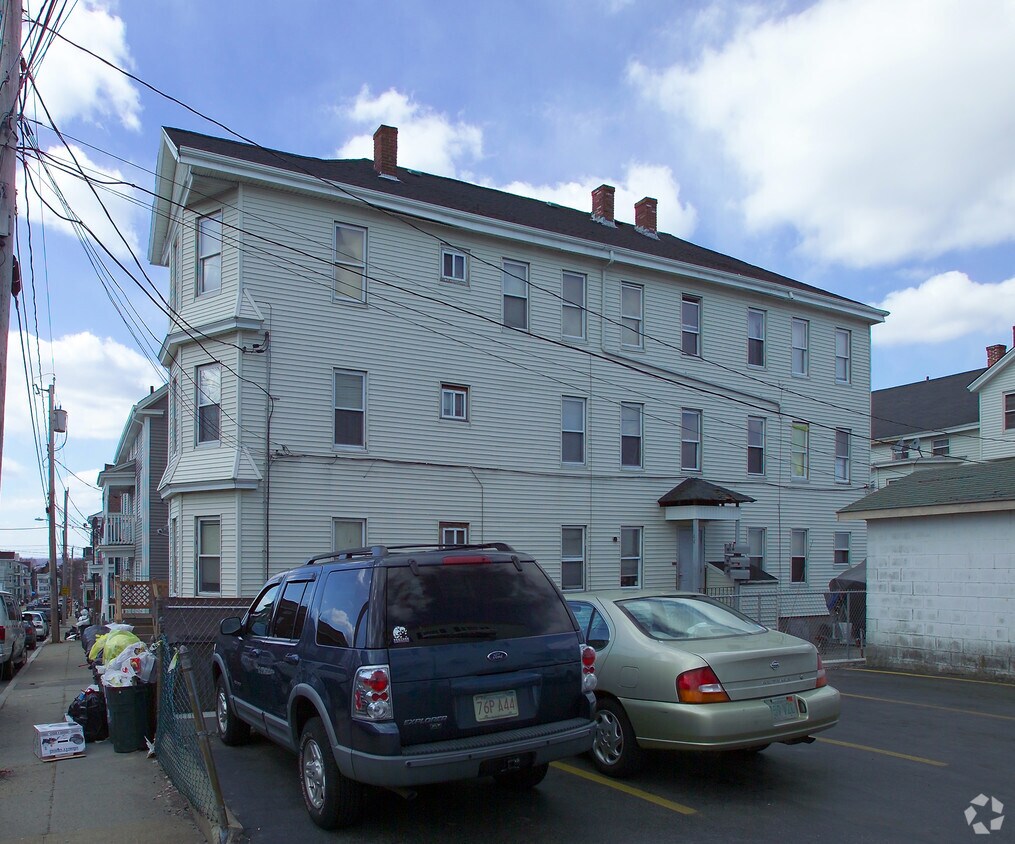 Building Photo - 170-174 Hall St