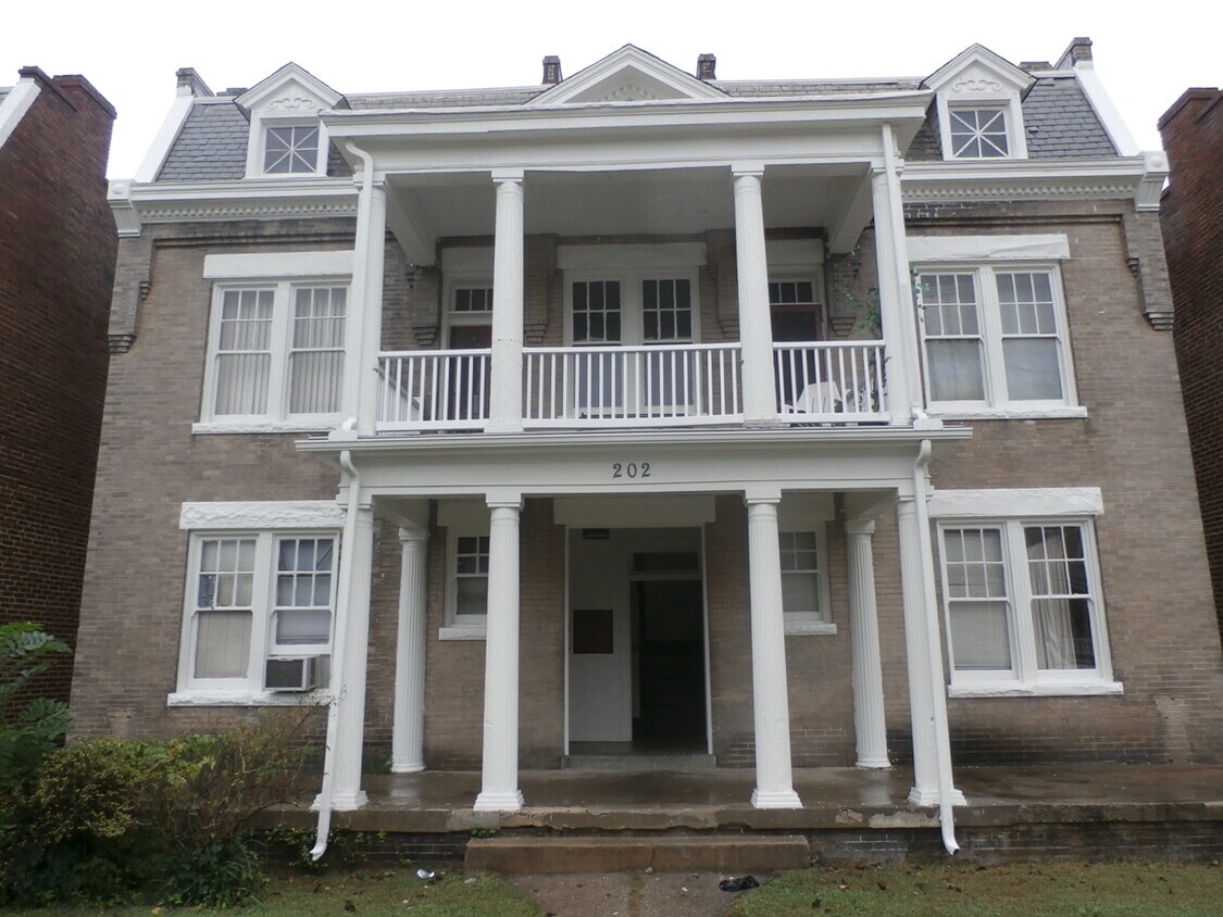 Primary Photo - 202 Minor St