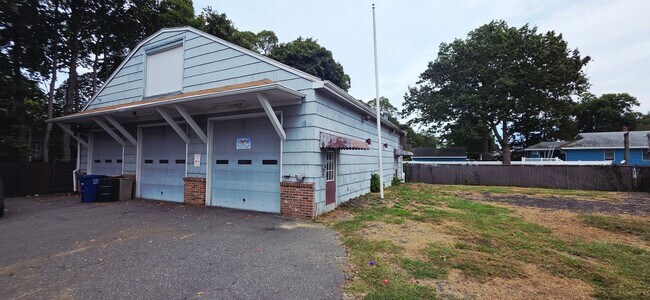 Foto del edificio - Sedgewick Ave 455-477