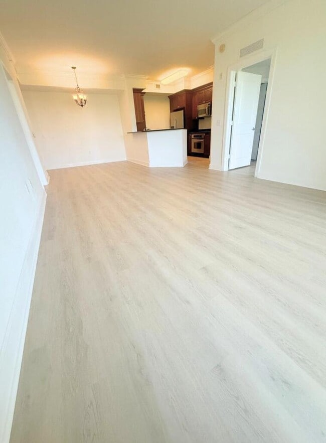 Building Photo - 1408 Renaissance Way