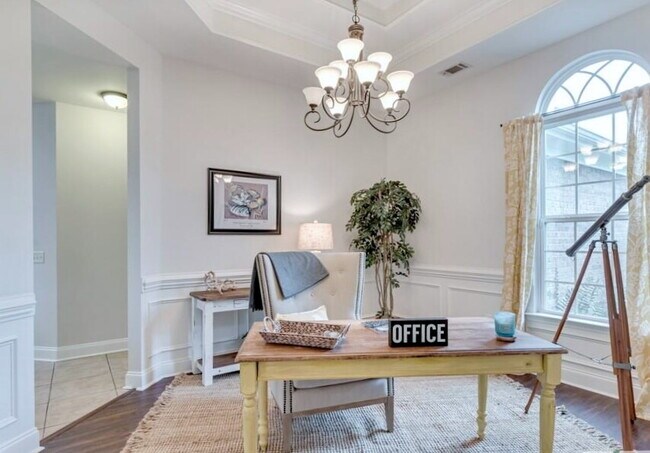 Foto del edificio - 598 Bristol Wy