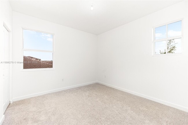 Foto del edificio - 2232 SE 30th St