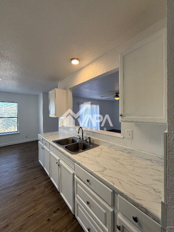 Foto del edificio - 14406 Staghorn Gate