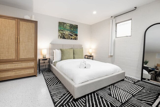 Foto del edificio - 4000 Highland Dr