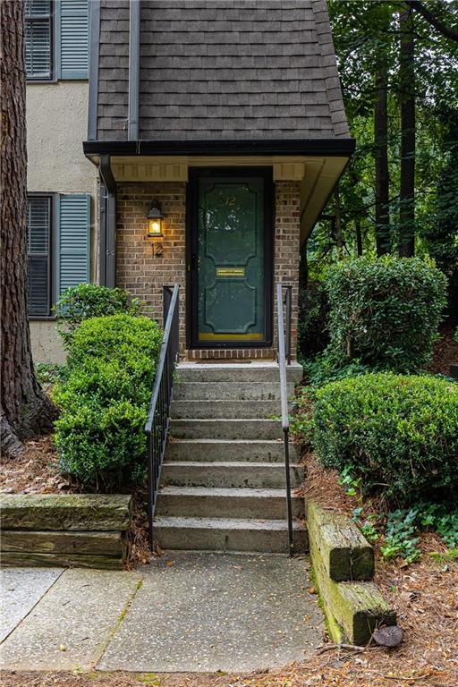 Building Photo - 12 Arpege Way NW