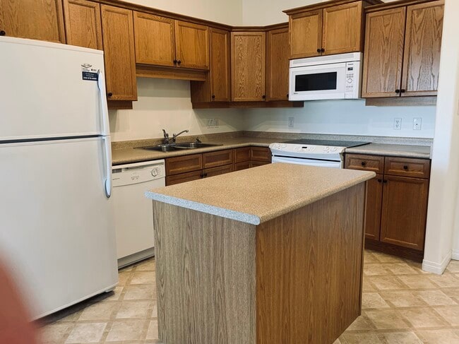 Photo du bâtiment - 110 Armistice Way