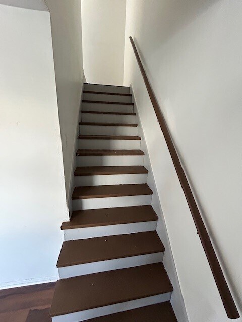 Foto del edificio - 6606 Vandre Ave