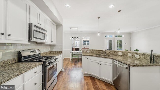 Foto del edificio - 4888 Dane Ridge Cir