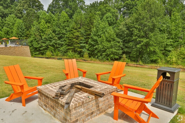 Building Photo - Ascent at Pointe Grande