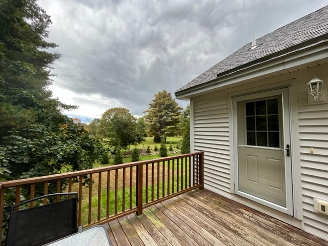 Foto del edificio - 80 Cider Hill Rd