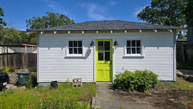 Foto del edificio - 667 Plum St