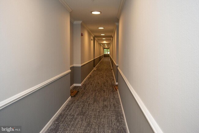 Building Photo - 1591 Spring Gate Dr.