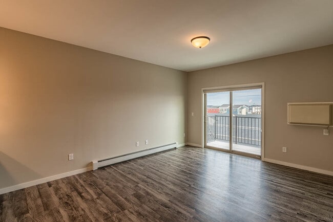 Interior Photo - Encore