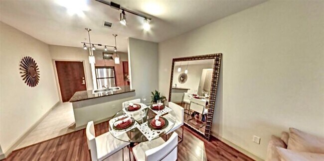 Foto del edificio - 3333 Weslayan St