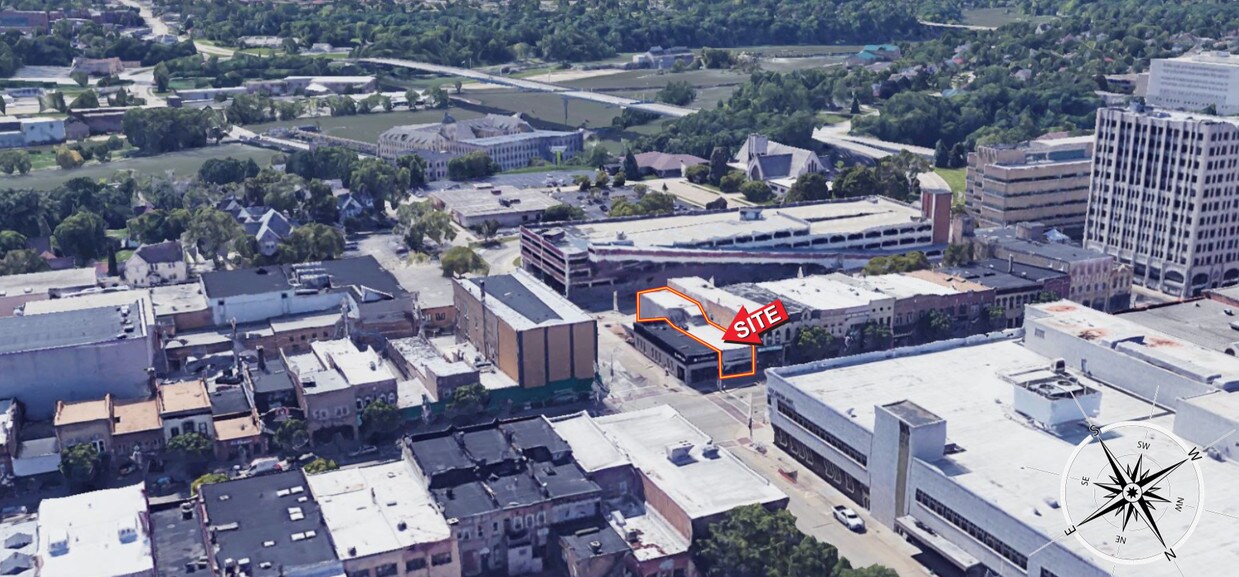 133 E College Ave Unit 2, Appleton, WI 54911 Apartment for Rent in