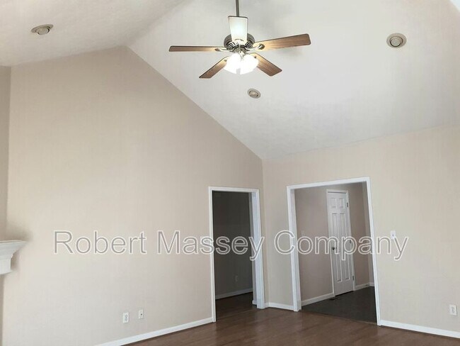 Building Photo - 9818 Calamar Ct