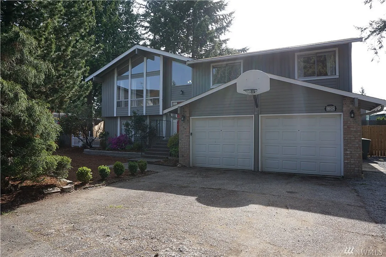 Foto principal - 22202 88th Ave W