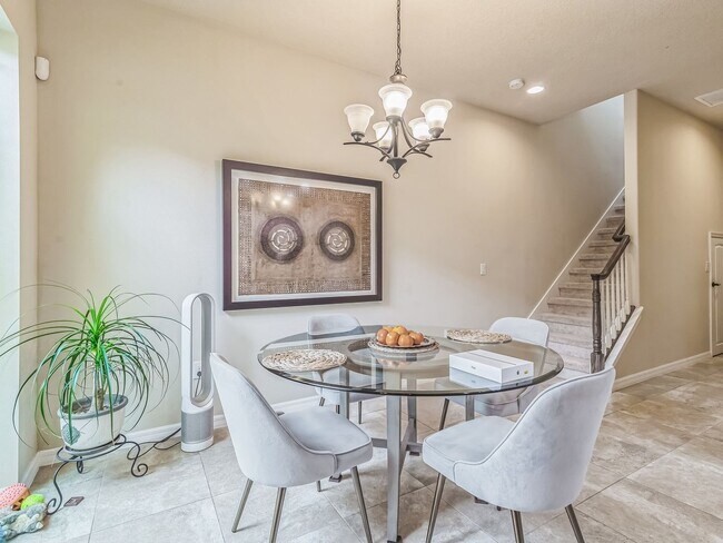 Building Photo - 3 Bedroom Townhome in Rockledge