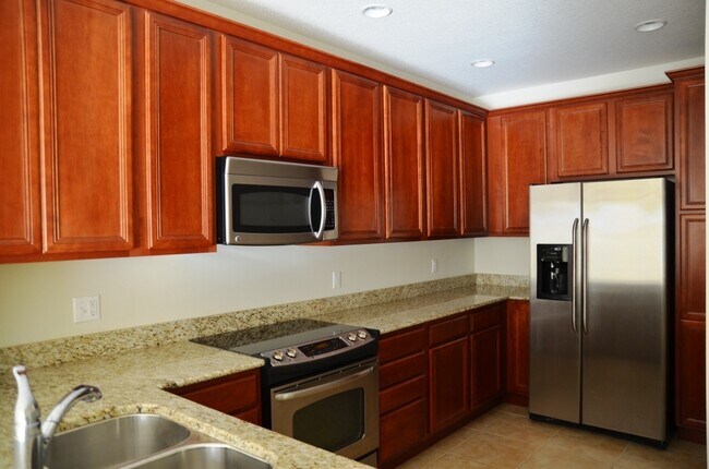 Foto del edificio - 3BD/3BA Townhouse in Village Walk of Lake Nona — 2-Car Garage | Gated Community