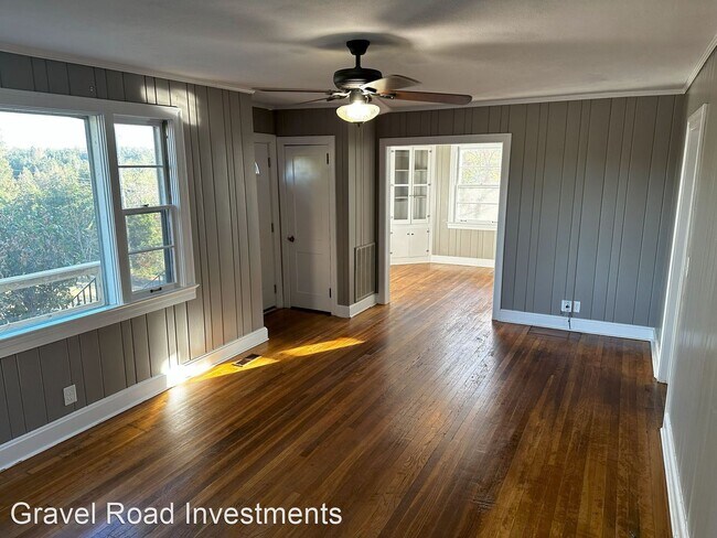 Foto del edificio - 2 br, 1 bath House - 3331 6th Street East