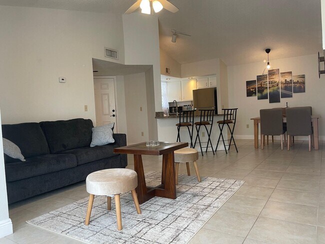 Foto del edificio - 1401 Village Blvd