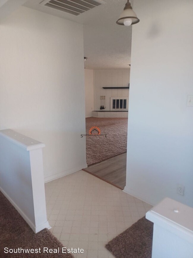 Building Photo - 4 br, 2 bath House - 2421 Duckworth Ave Co...