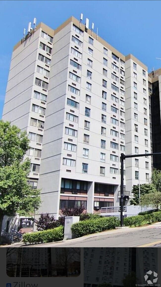 Building Photo - 60 Strawberry Hill Ave