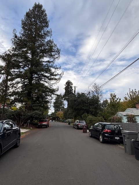 Building Photo - 8033 Winthrope St