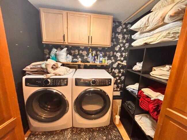 Foto del edificio - 710 S Shore Ct