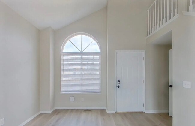 Foto del edificio - 5119 Chaise Dr