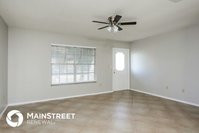 Foto del edificio - 2680 Roxbury Cir