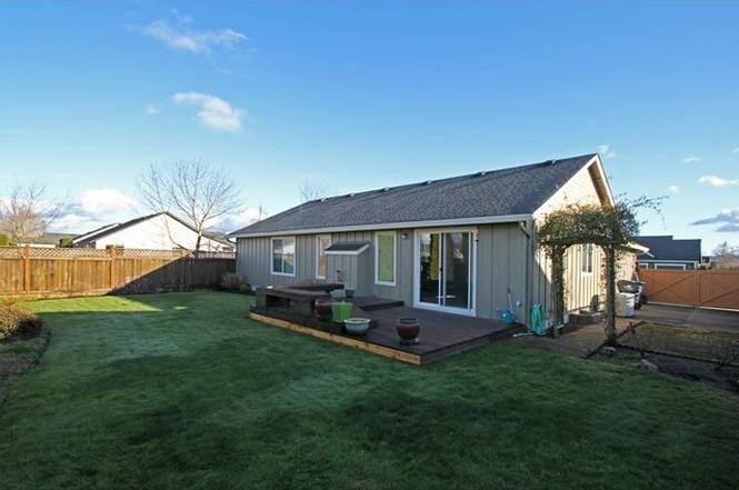 Foto principal - 6021 Firestone Dr