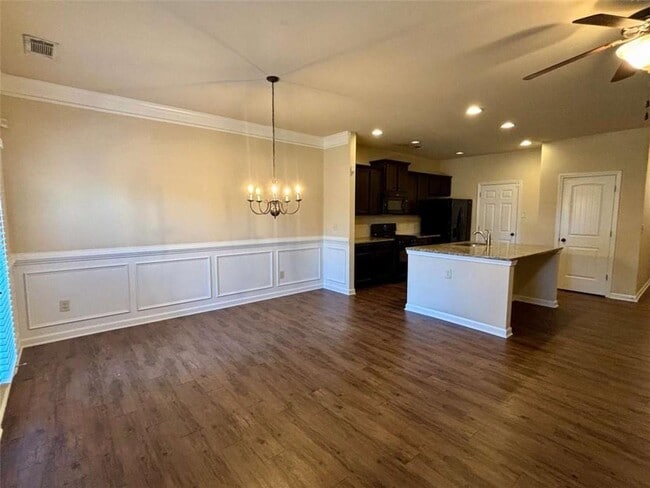 Foto del edificio - 2723 Morgan Glen Rd NE